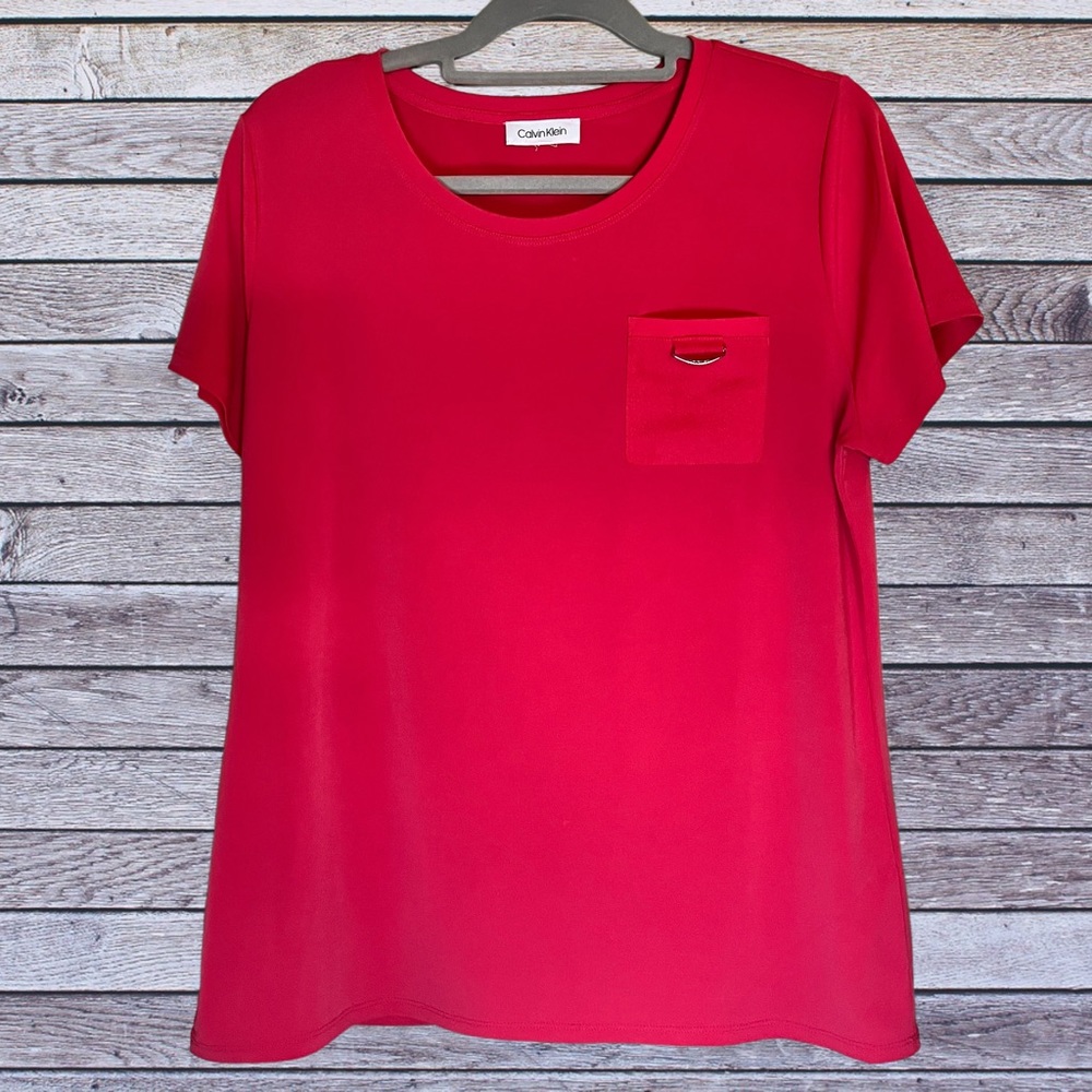 Calvin Klein SOFT t shirt Excellent condition Perfect for Spring & Summer! SOFT!